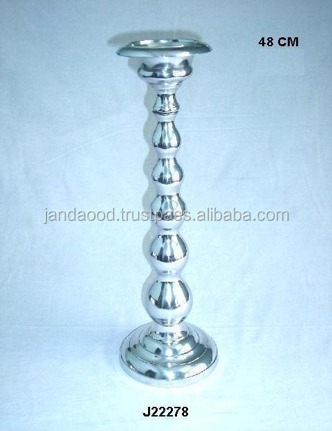 Cast Aluminium Candle Stand With Mirror Polish Central Stick Style In Decreasing Ball Size Home Decor