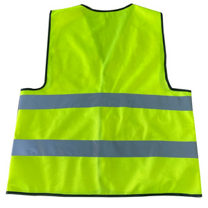 Traffic Control Made Easy And Safe With Our Premium Reflective Safety Vests For Law Enforcement Officers &Traffic Management