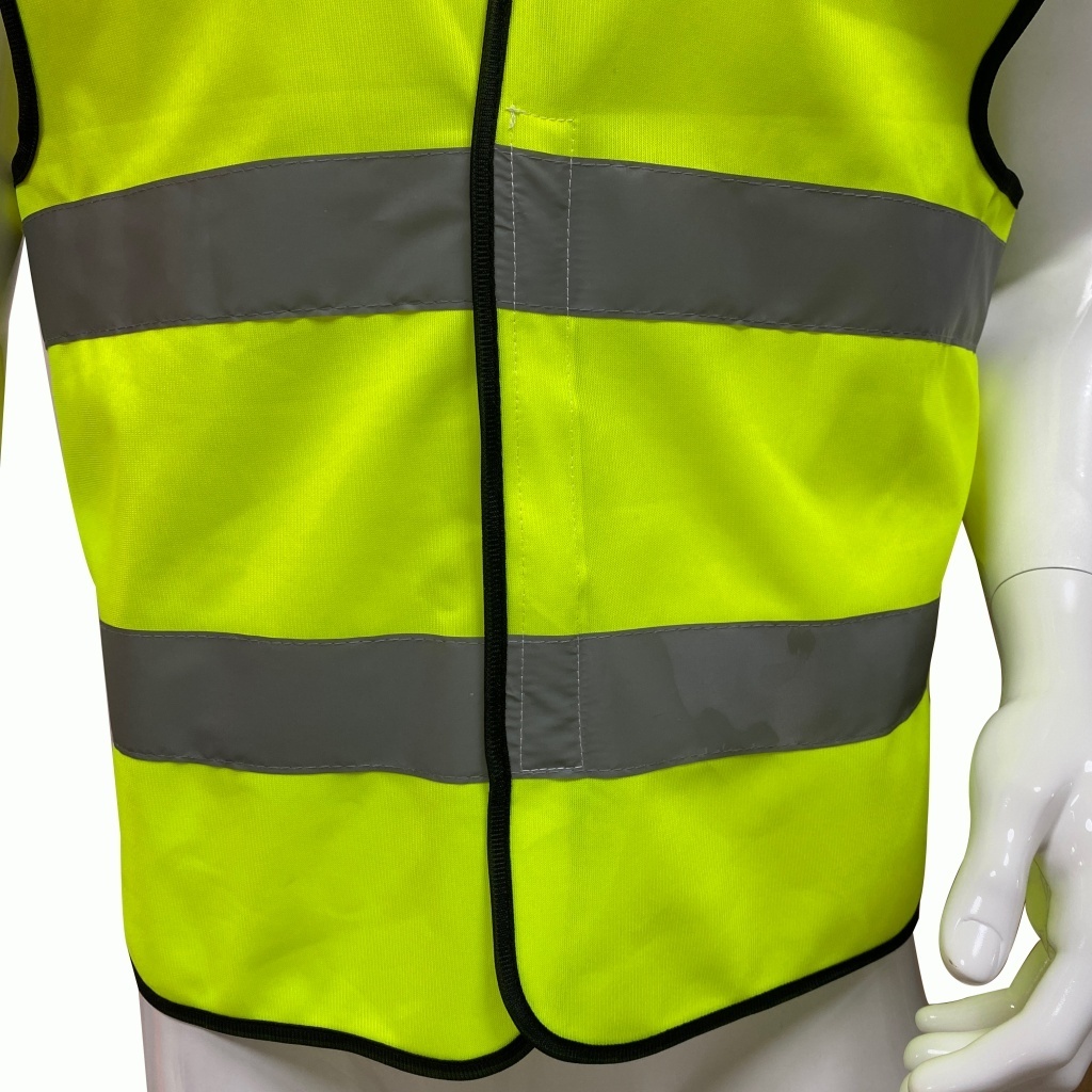 Traffic Control Made Easy And Safe With Our Premium Reflective Safety Vests For Law Enforcement Officers &Traffic Management