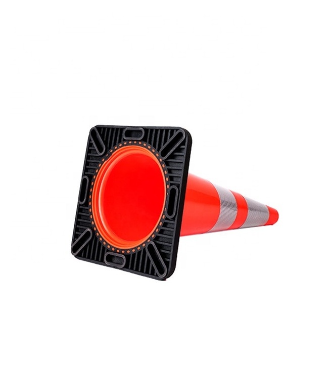 70 72 75 CM standard reflective plastic PVC traffic safety pyramid cone