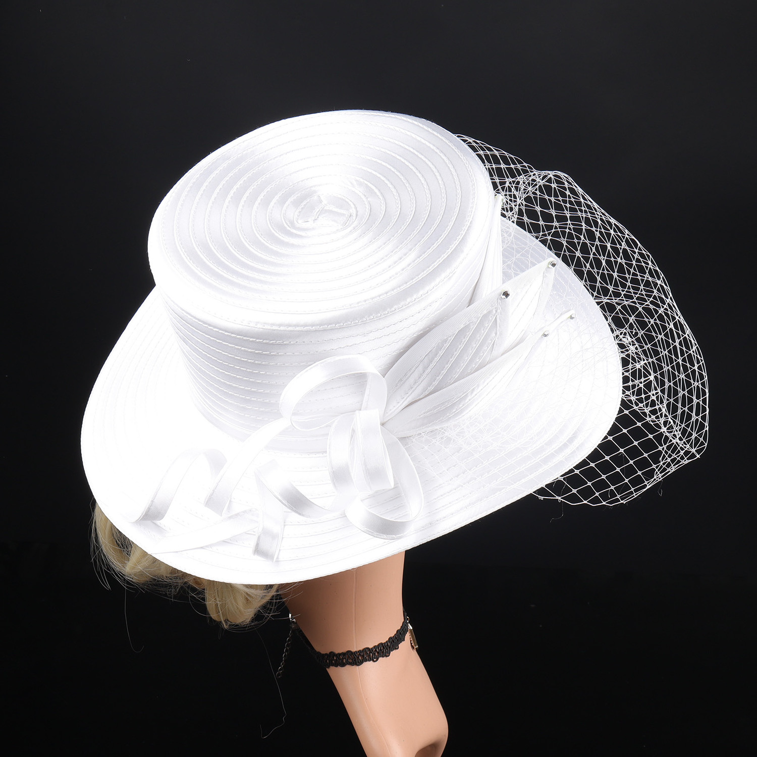 Deluxe White Church Hats Party Fascinator Kentucky Derby Hats Banquet Satin Cloth Sun Hats Hair Accessories For Women