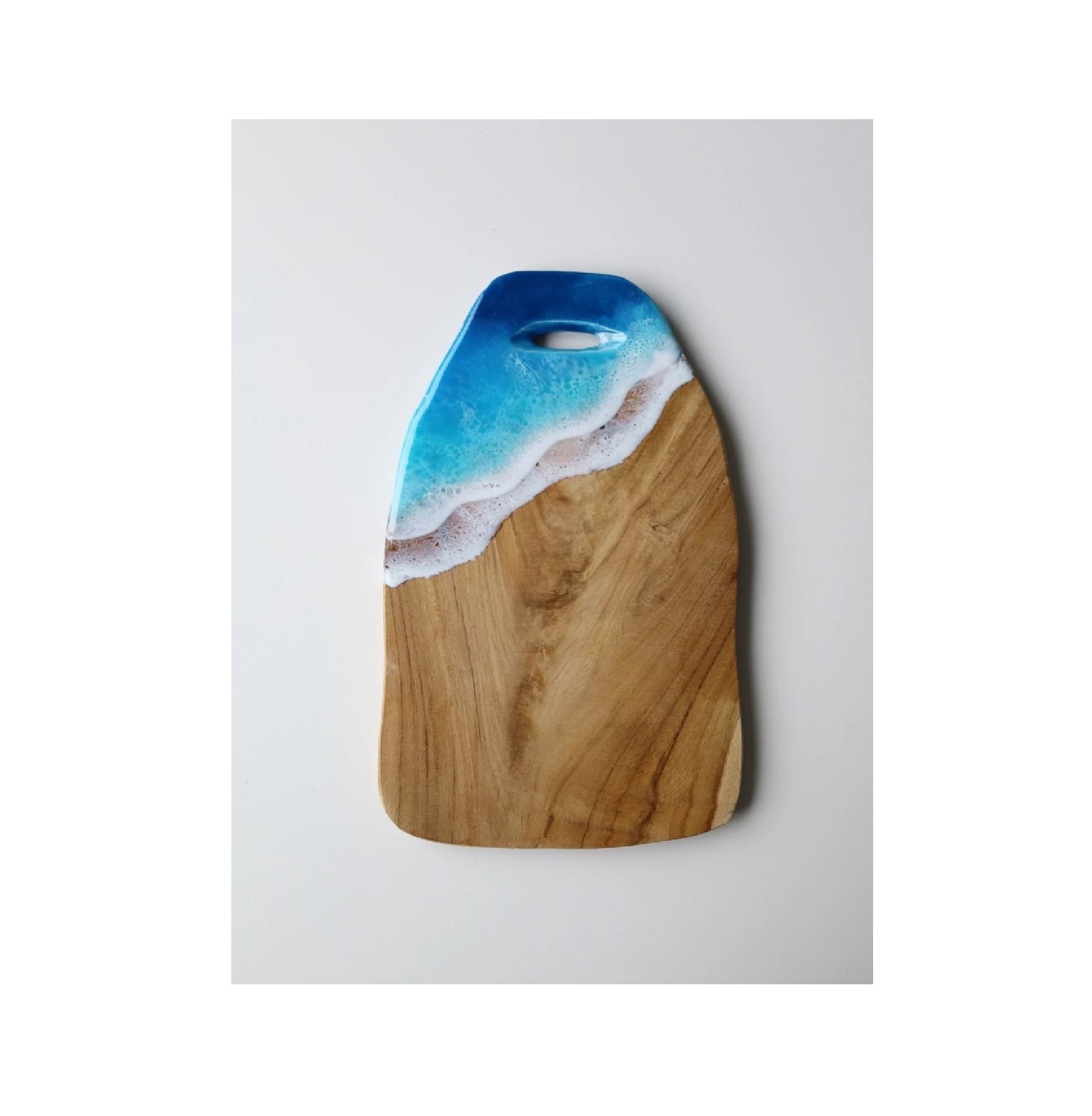 Unfinished resin and Wooden Cutting Board with Juice Groove and fish design for customized size hot sale