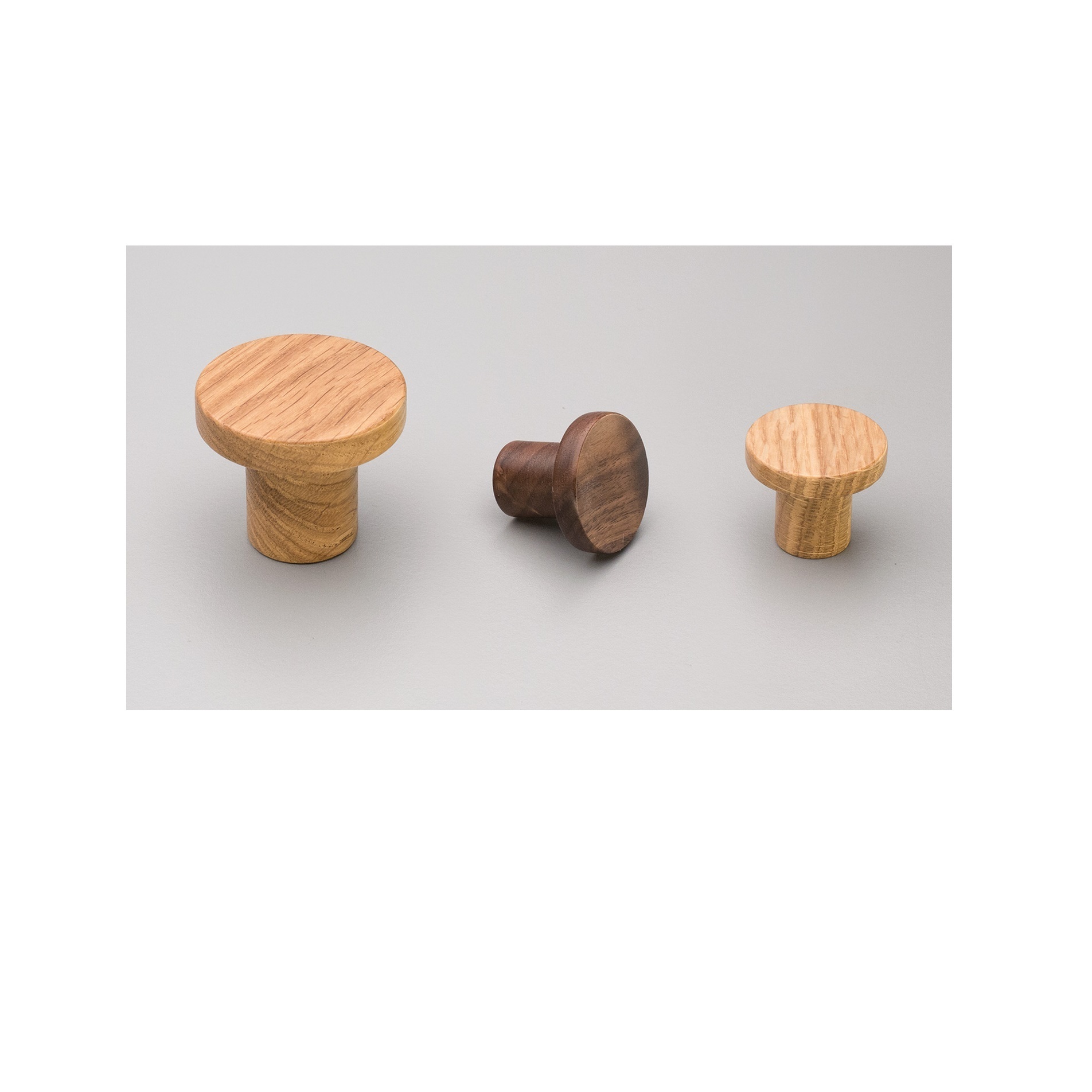 High Quality Best Selling Use For Wood knob Drawer Cabinet  Good Price Small Round Wooden Drawer Pull Knobs