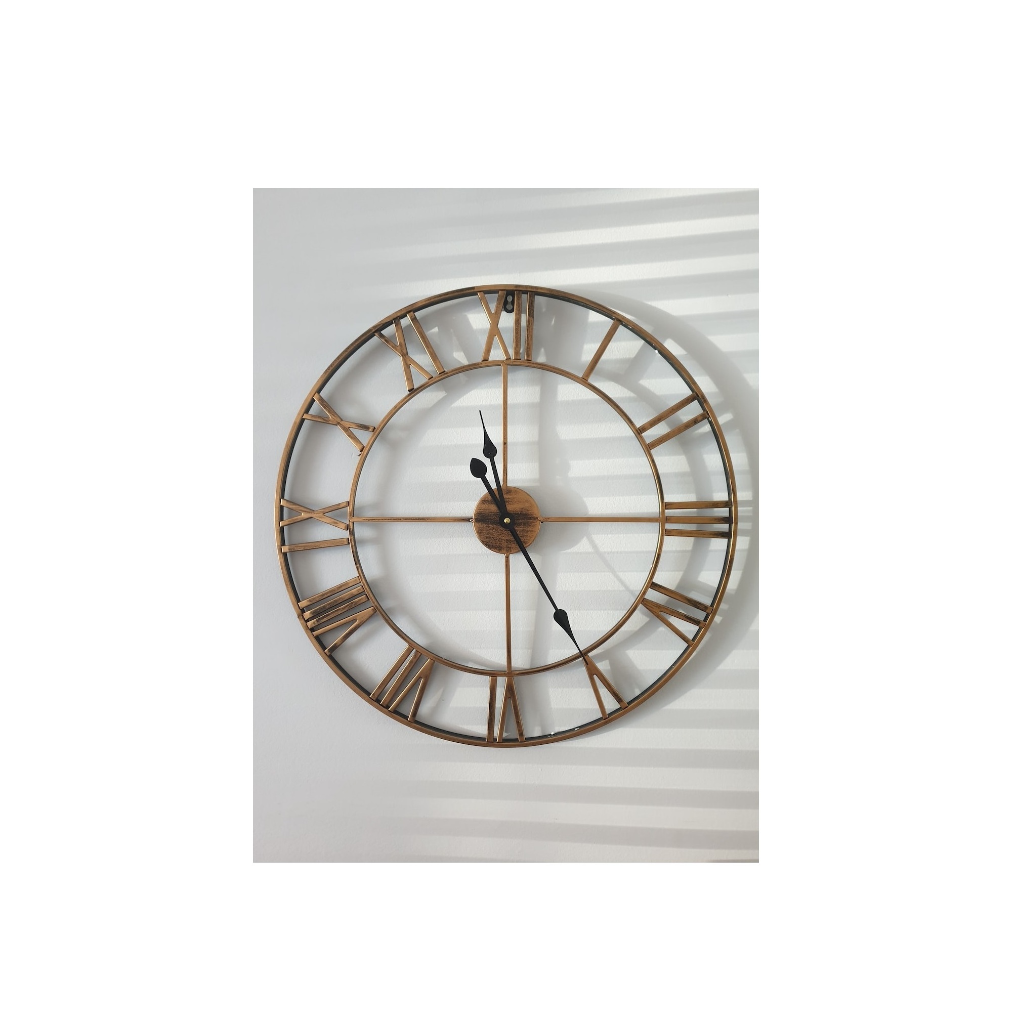 Style Luxury Circle metal wall clock Creative Round Wrought Iron Metal Wall Clock for Wall Decoration