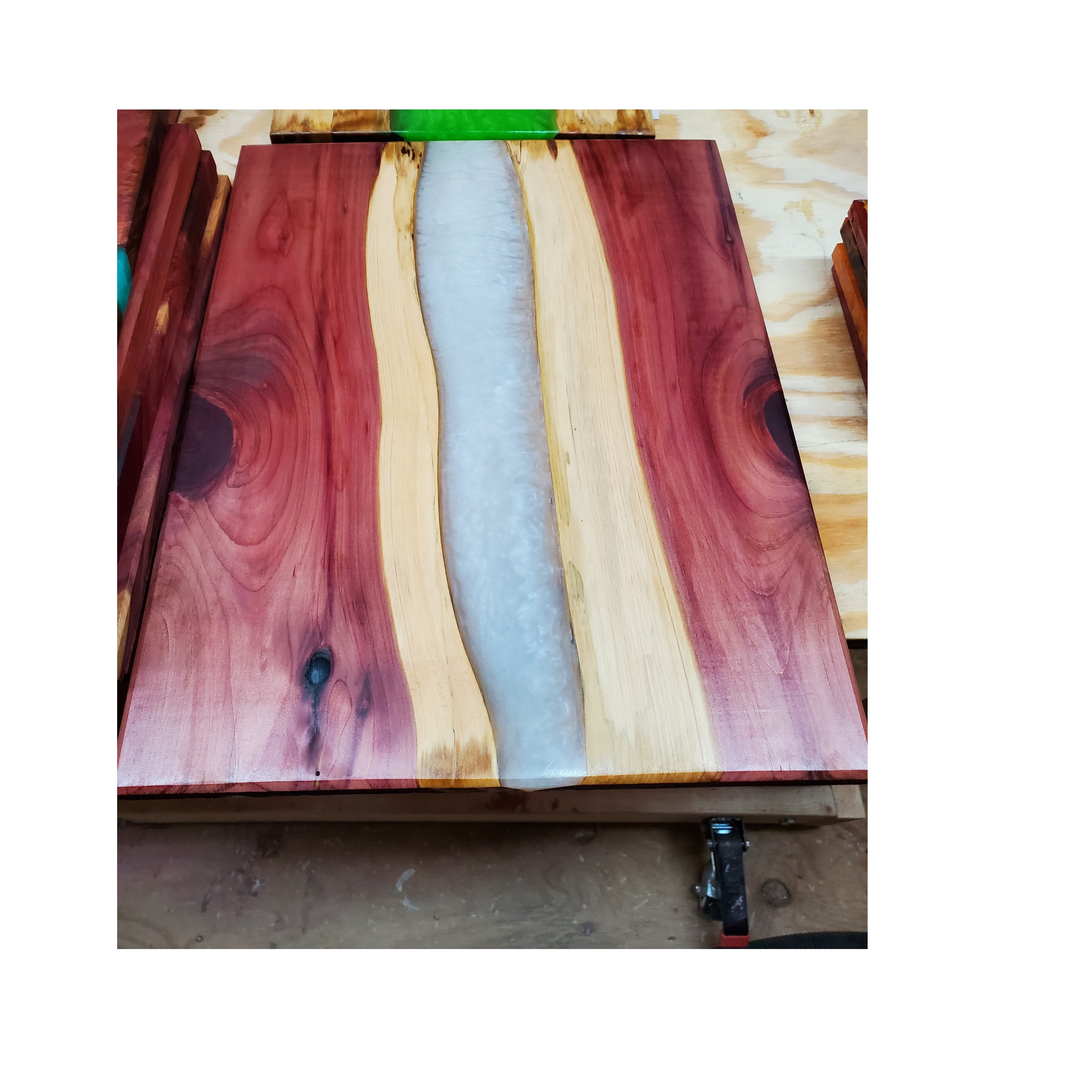 Epoxy resin wood and mix cutting board custom wooden serving board wooden Chopping Board hotel and restaurant use