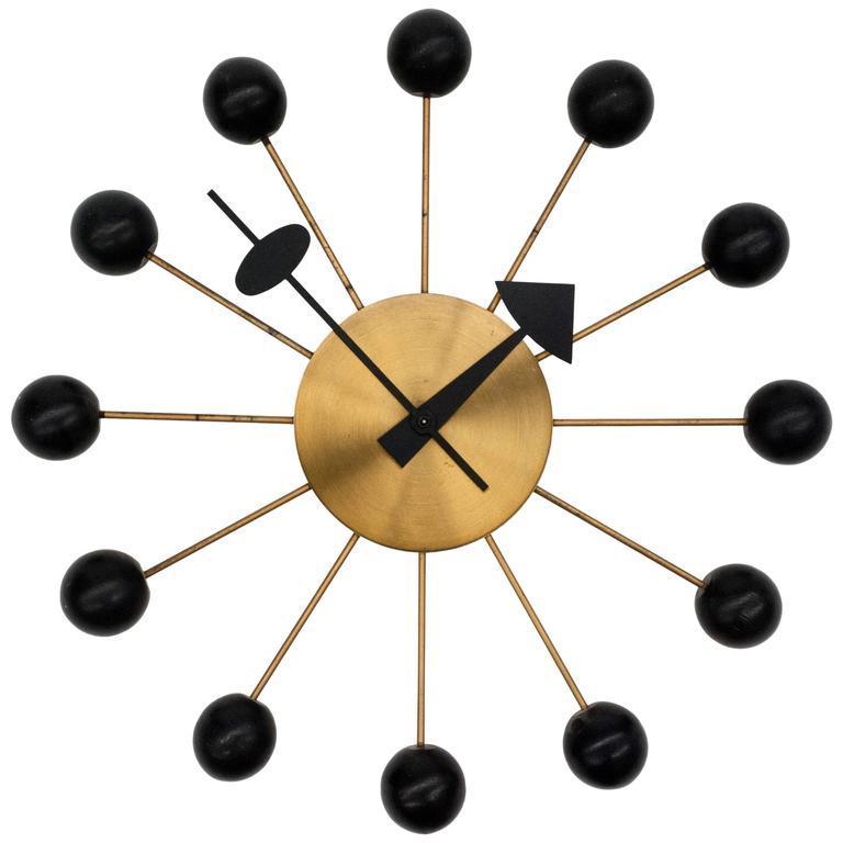 Style Luxury Circle metal wall clock Creative Round Wrought Iron Metal Wall Clock for Wall Decoration