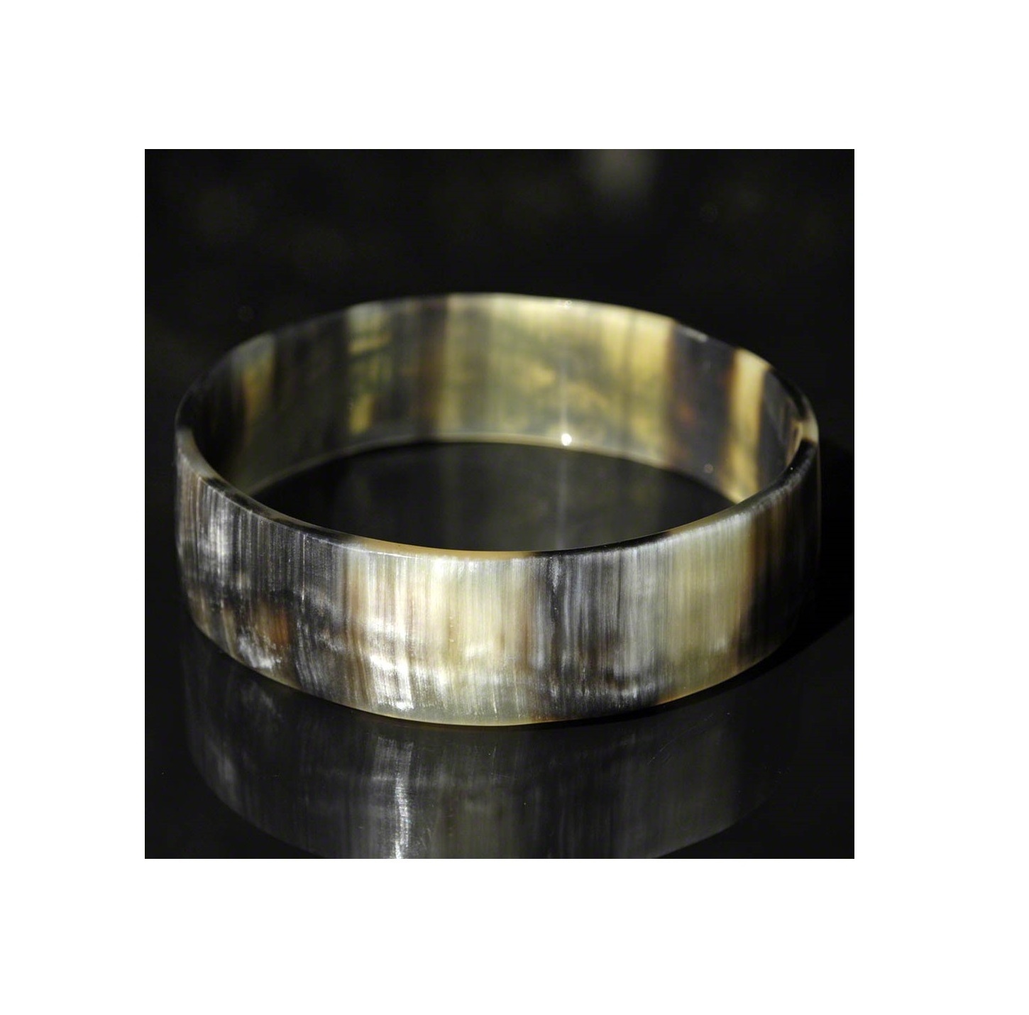 Buffalo horn bangles cuffs and bracelets suitable for jewelry designers and jewelry stores for hot sale product