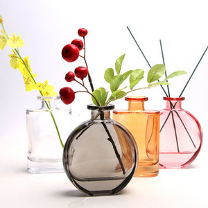 Tabletop Decoration Wholesale Nordic Home Wedding Creative Unique Mini Glass Pot Decorative Flower Bottle Glass Vase