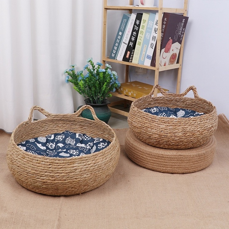 Eco Friendly Natural Sleeping Relaxing Rattan Animal Woven Pet Braided Dog Bed With Sofa Cushion