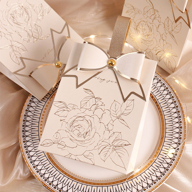 wholesale new gold flower candy box with bow hand box wedding party favor gifts flower candy box