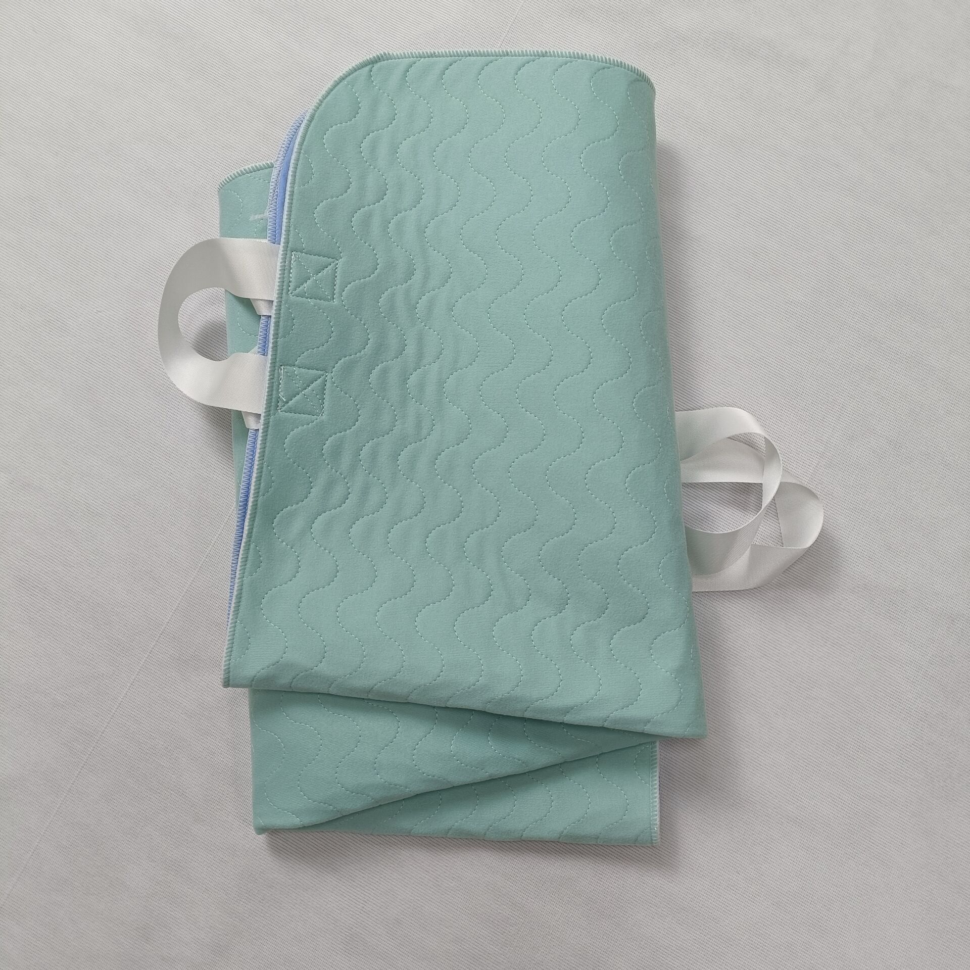 tz washable bed underpad with tuck in strips - inc washable bed pads incontinence