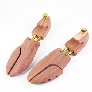 American Red Cedar Shoe Tree Wooden Customized Bright Adjustable Golden Accessories