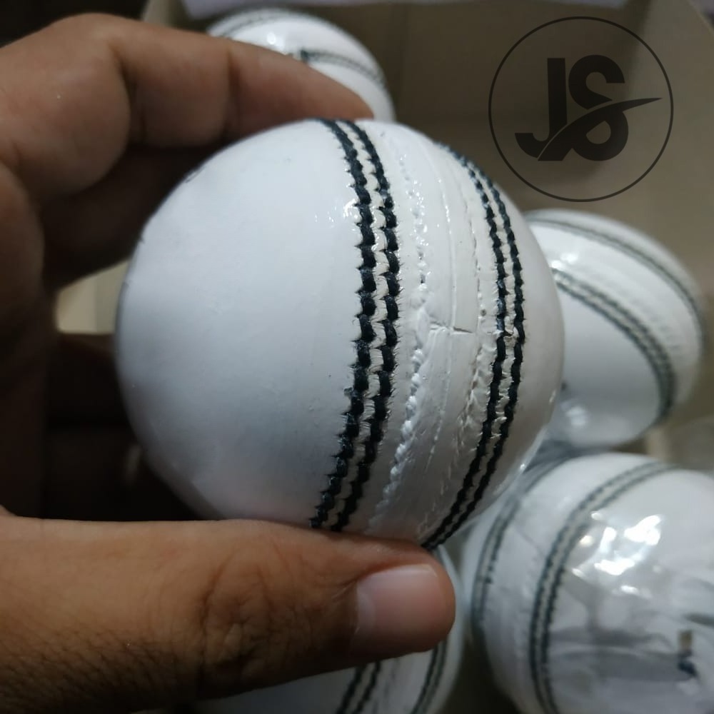 High Quality Cricket Leather Balls