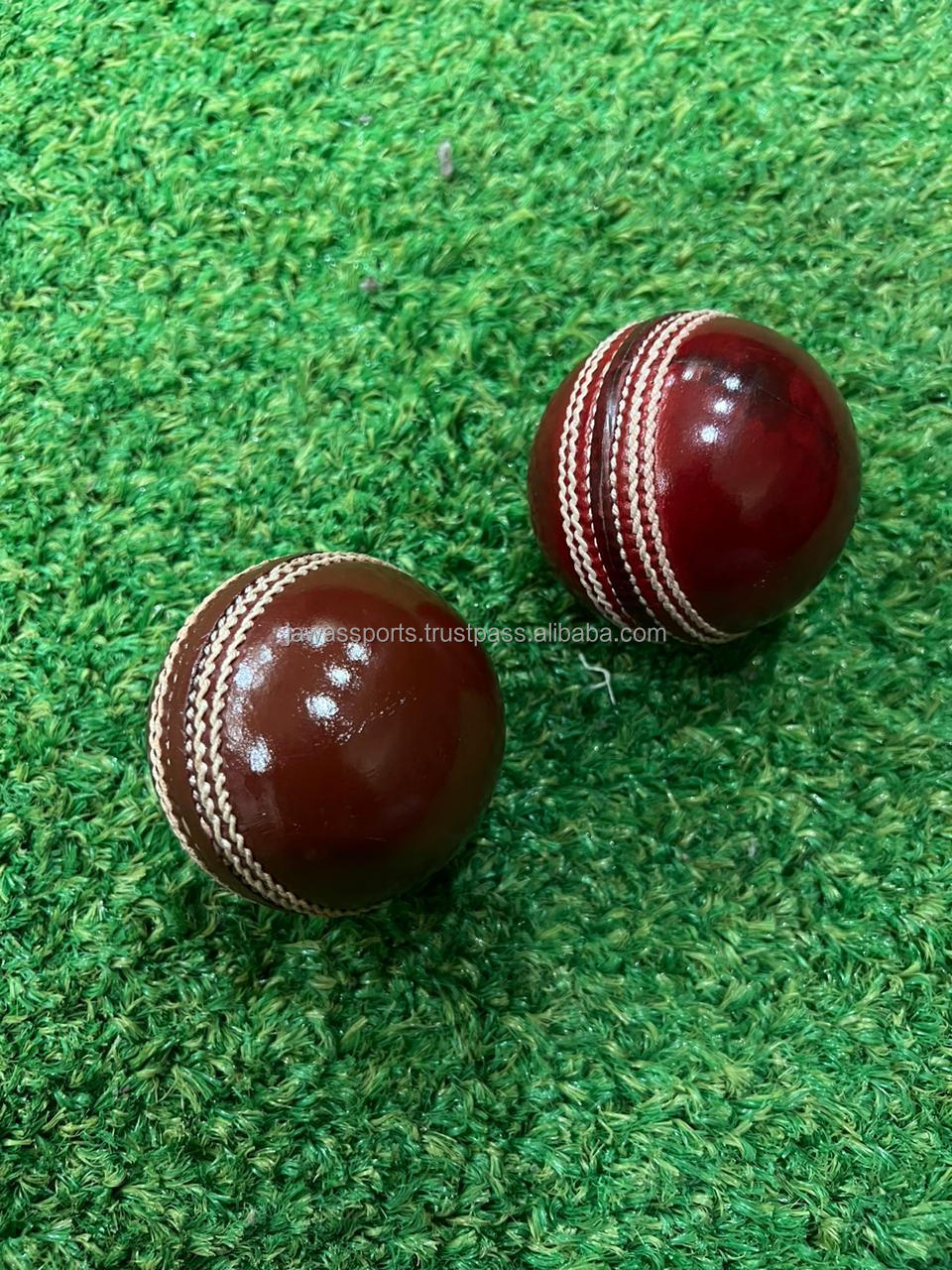 Duk's Style Pure leather Hand stitch made Leather Red 4.5 oz Cricket balls