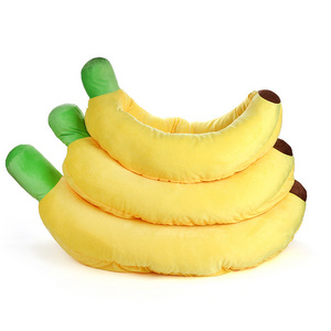 Cute Banana Shape Removable Washable Thick and Warm Plush Soft Pet Nest Velvet Dog Luxury Pet Bed For Cats And Dogs