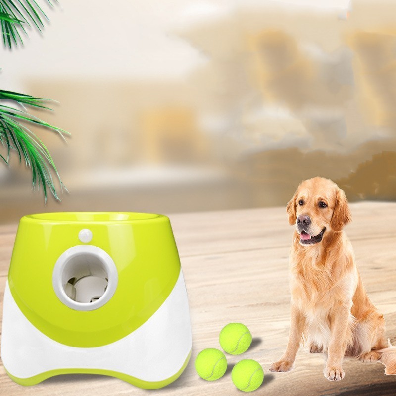 Hot selling outdoor pet electric interactive throwing training dog take toys mini tennis ball automatic dog ball launcher