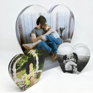 JAYI Custom Clear Acrylic Heart Shape Photo Frame Block Digital Magnetic Picture Frame