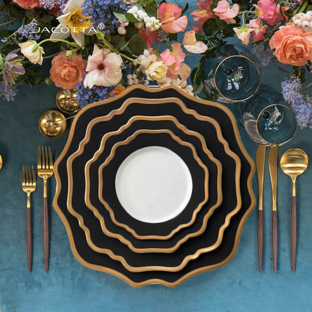 Best selling black ceramic gold rim porcelain dinner sets bone china dinnerware sets wedding decoration charger plate for events