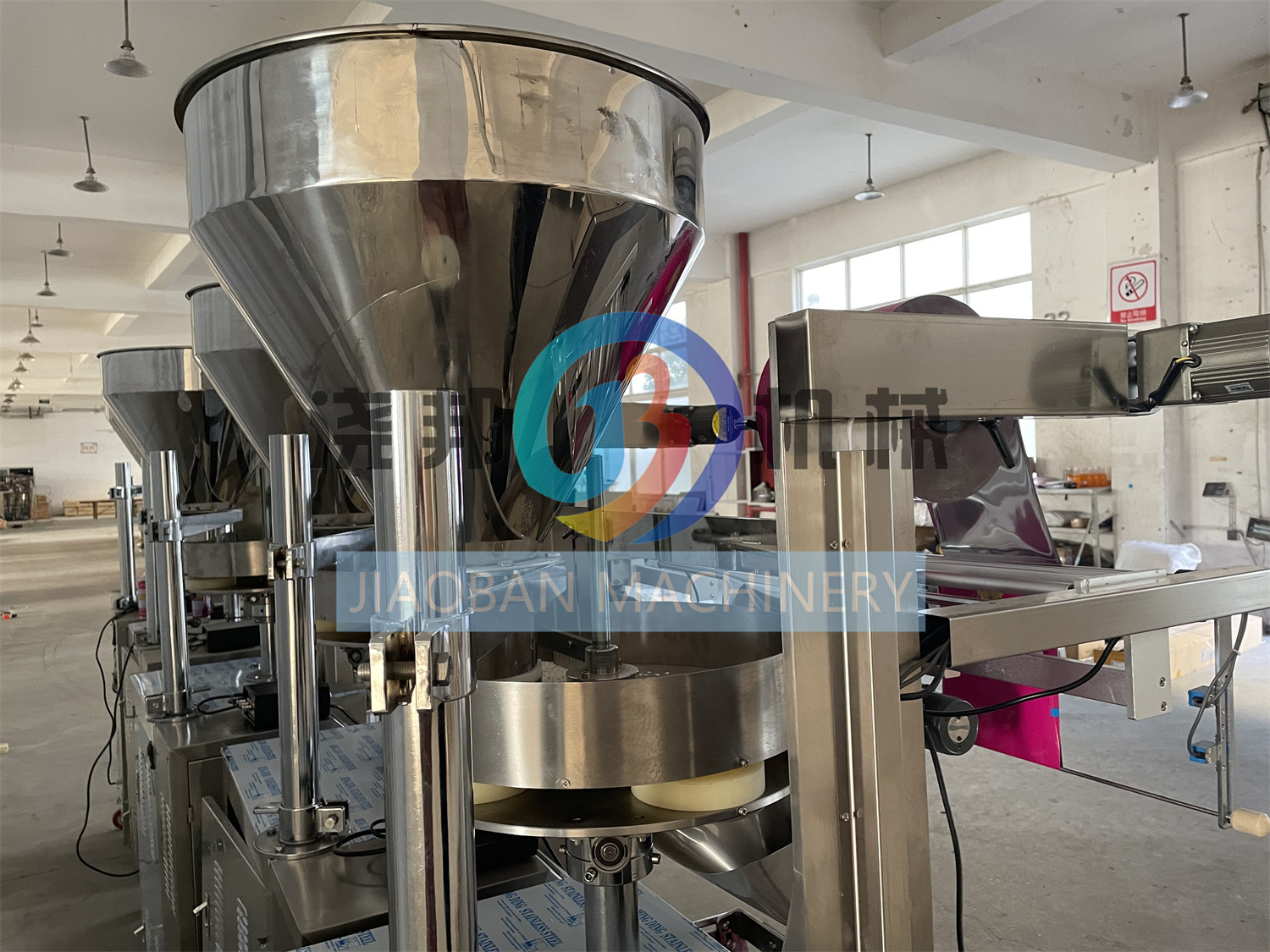 JB-300K Automatic Weighing Detergent Powder Packing Machine For Washing Powder And Soap Powder Packaging Machine