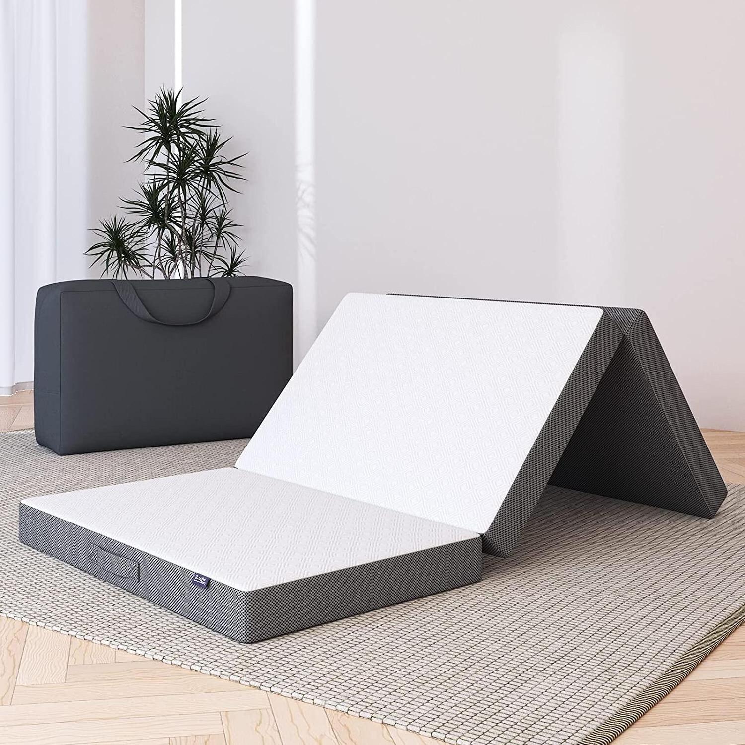 Soft Adult Tri Fold Memory Foam Foldable Camping Mattress Topper, sponge mattresses charcoal foam tri-fold mattress