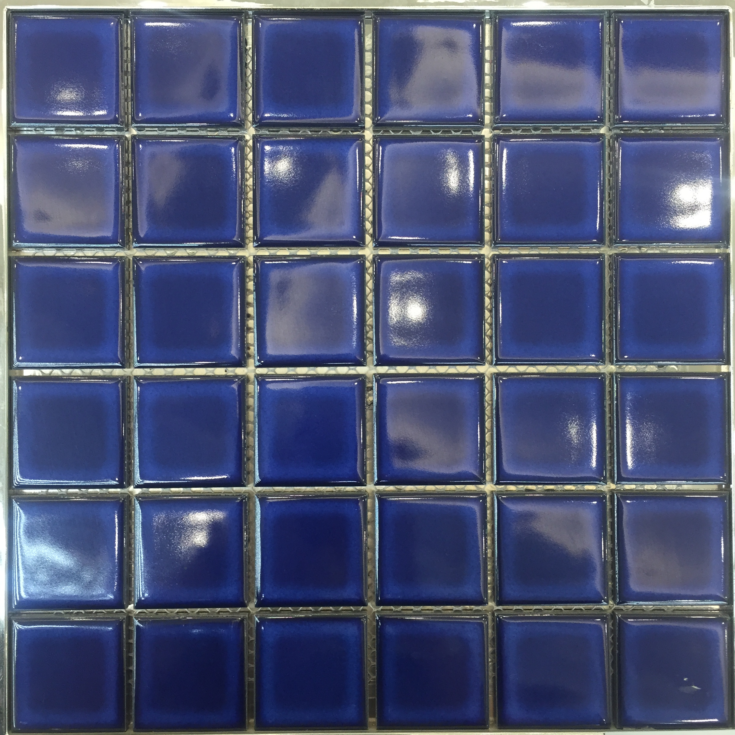 swimming pool blue  back-splash peel and stick indoor ceramic wall mosaic tile