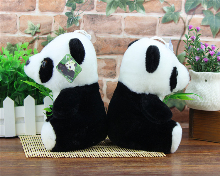 Wholesale Black White Panda Bear Soft Lovely Toy Kids Gifts Holding Bamboo Leave Custom Stuffed Animal Plush Panda Soft Toy