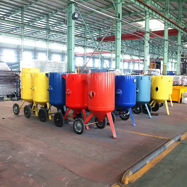 Direct Wholesale Great Standard High Pressure Sand Blasting Pot Capacity Mobile Sandblasting Machine For Sale