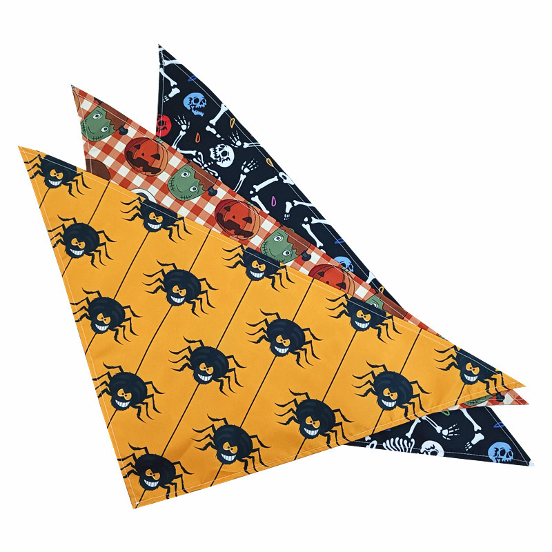 Halloween Dog Saliva Scarf Triangle Scarf Christmas Bandanas For Male And Female Dogs