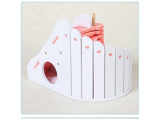 Indoor Small Animals Pet House Colored Wooden Wolf Bear Hamster Funny Slide Acrylic Hamster Toy