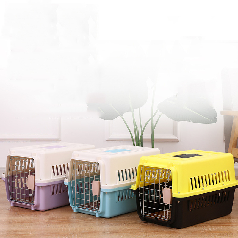 Hot Selling Cat Pet Air Cage Plastic Aviation Outing Portable Transport Dog Airplane Cat Air Cage Air Box Carton Dog Bag 10pcs