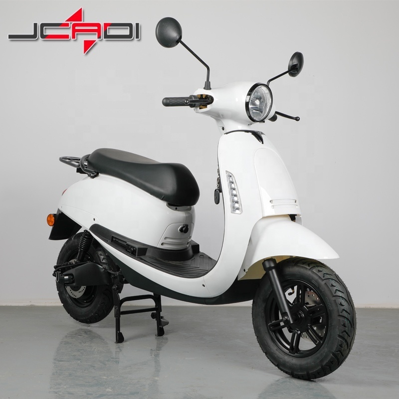 Retro style scooter 2000W 3000W motor EEC COC electric mobility scooter lithium battery electric scooter minibike