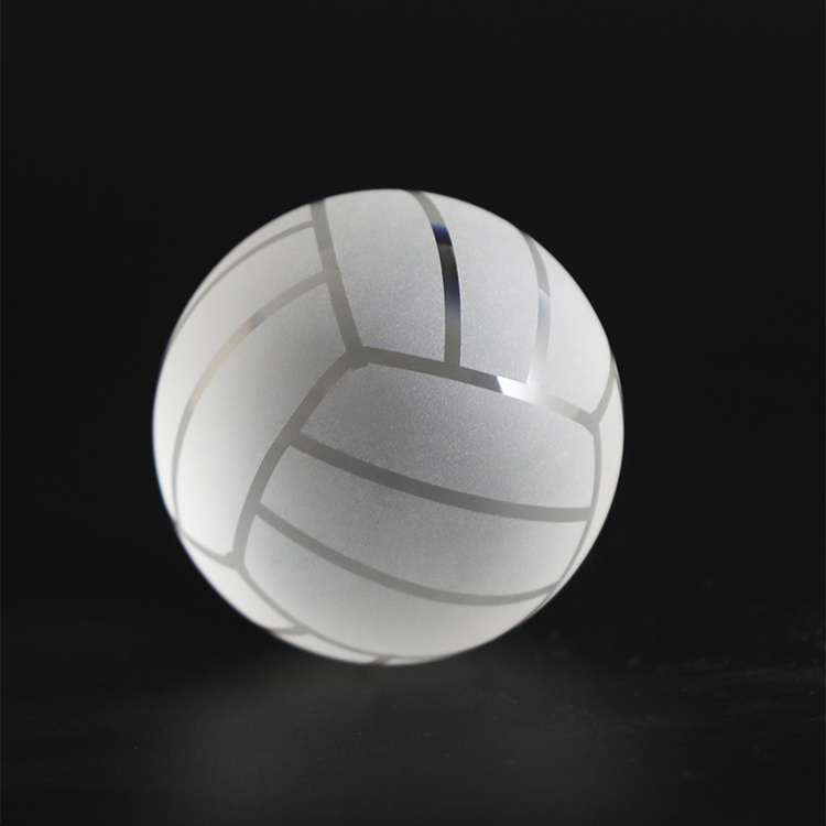 Wholesale cheap business Gift souvenirs Crystal Sports Award Crystal Glass Football Basketball