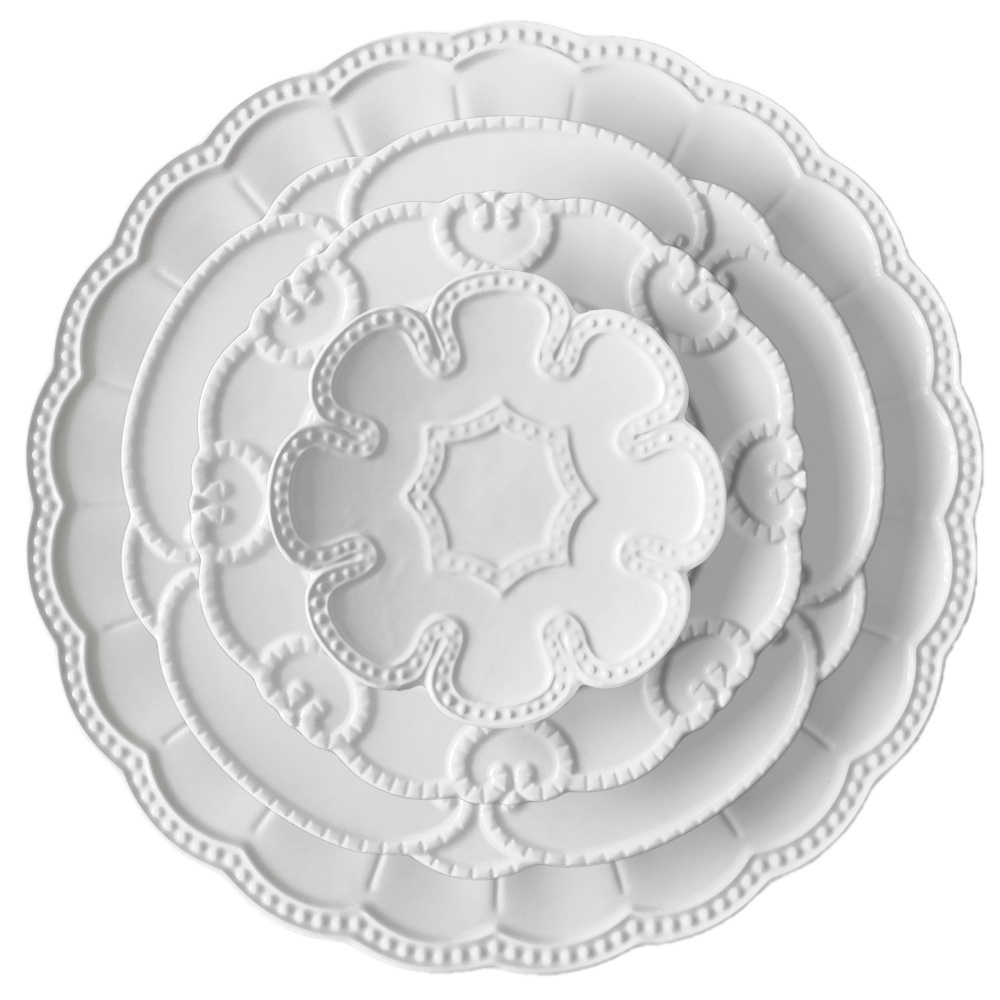 Wholesaler Ceramic Embossed Dinner Plate Set Household Bake Dishes Creative White Flower Tableware Luxury  Design