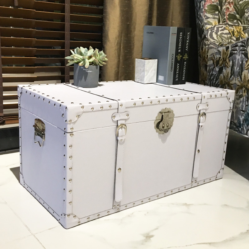 Large Pu Leather Trunk Boxes for Orgnization, Decorative Storage Cube Trunk with Metal Lock