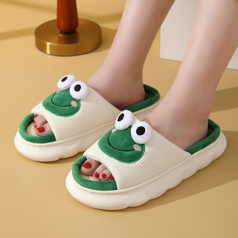 High Quality Cute Animal Cartoon Cow Slippers Women EVA Sole Open Toe Thick Sole Cute Kid Adults Home Indoor Milkcow Slippers