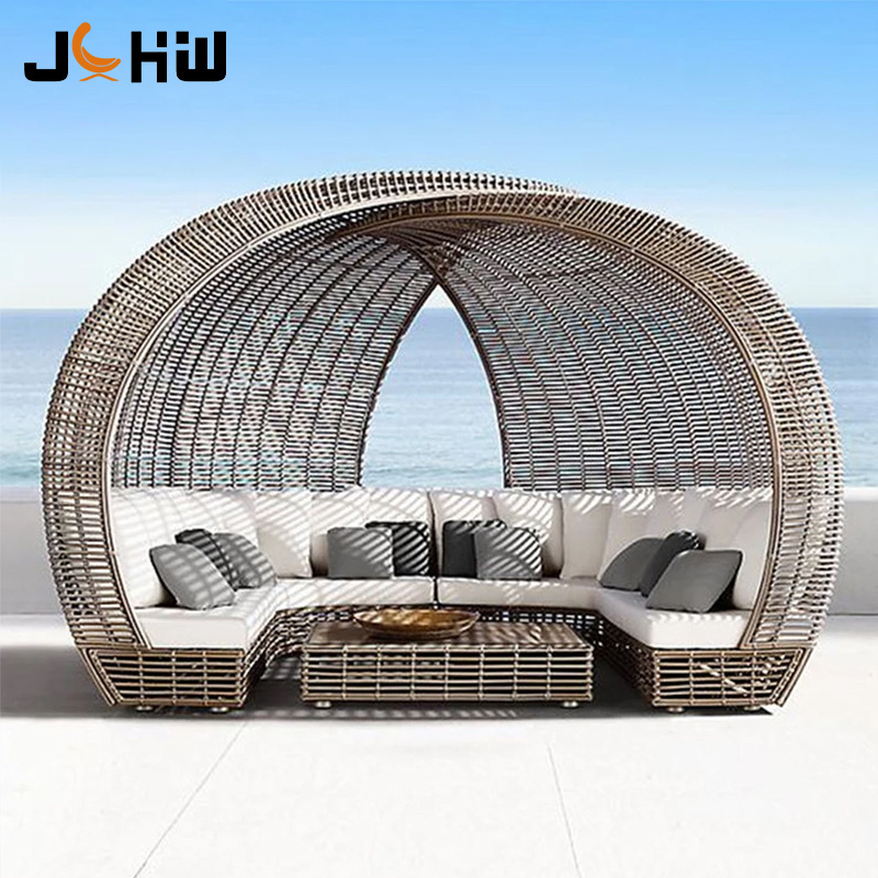 Villa Hotel Patio Luxury Sunbed Pool Rattan Outdoor Furniture Aluminum Frame Round Shape Sofa Outdoor Daybed With Canopy