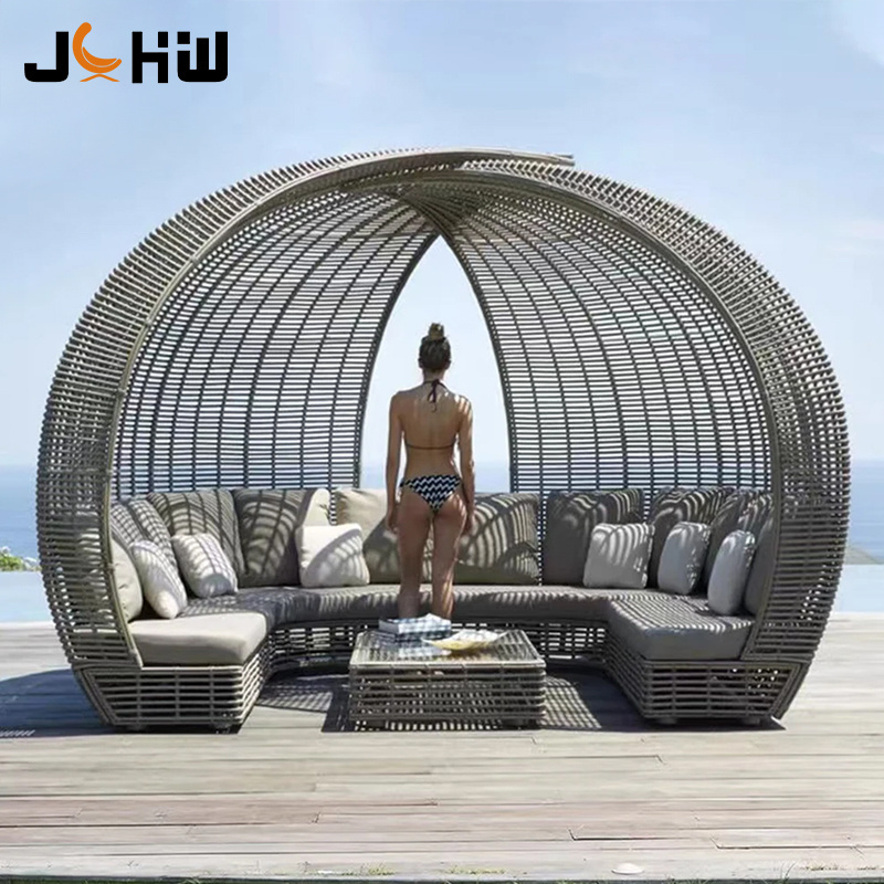 Villa Hotel Patio Luxury Sunbed Pool Rattan Outdoor Furniture Aluminum Frame Round Shape Sofa Outdoor Daybed With Canopy