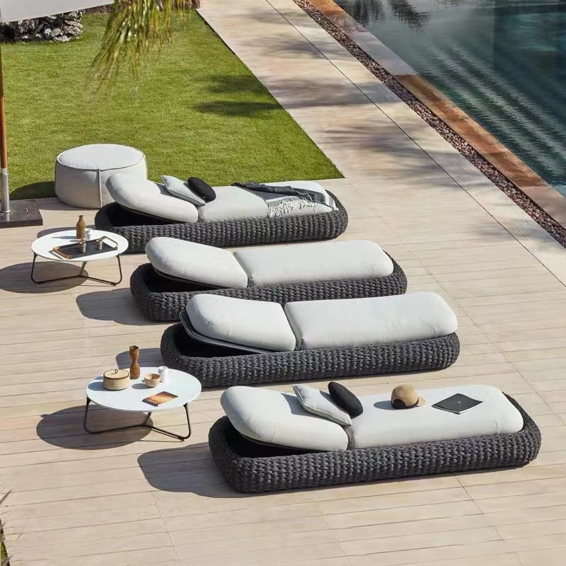 High Quality All Weather Outdoor Furniture Hotel Villa Swimming Pool Rope Wicker Sunbed Beach Chair Sun Lounger