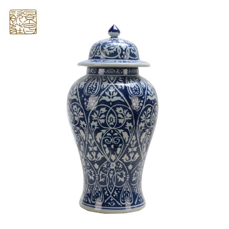 chinese home decorative porcelain fancy ceramic luxury antique modern design blue and white vase table lamp for hotel