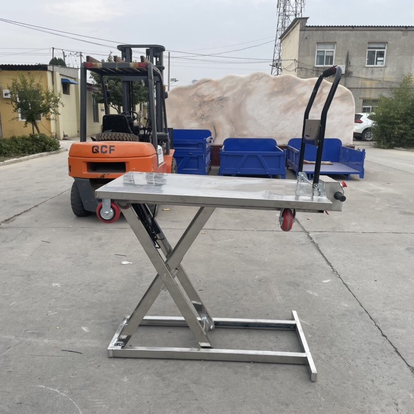 Self-Lifting Scissor Platform Truck Versatile Self-Lifting Scissor Platform Truck for Warehouses and Factories