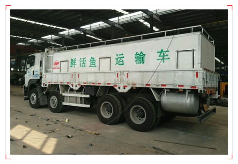 Japan brand  7 tons 15000L live fish transportation truck