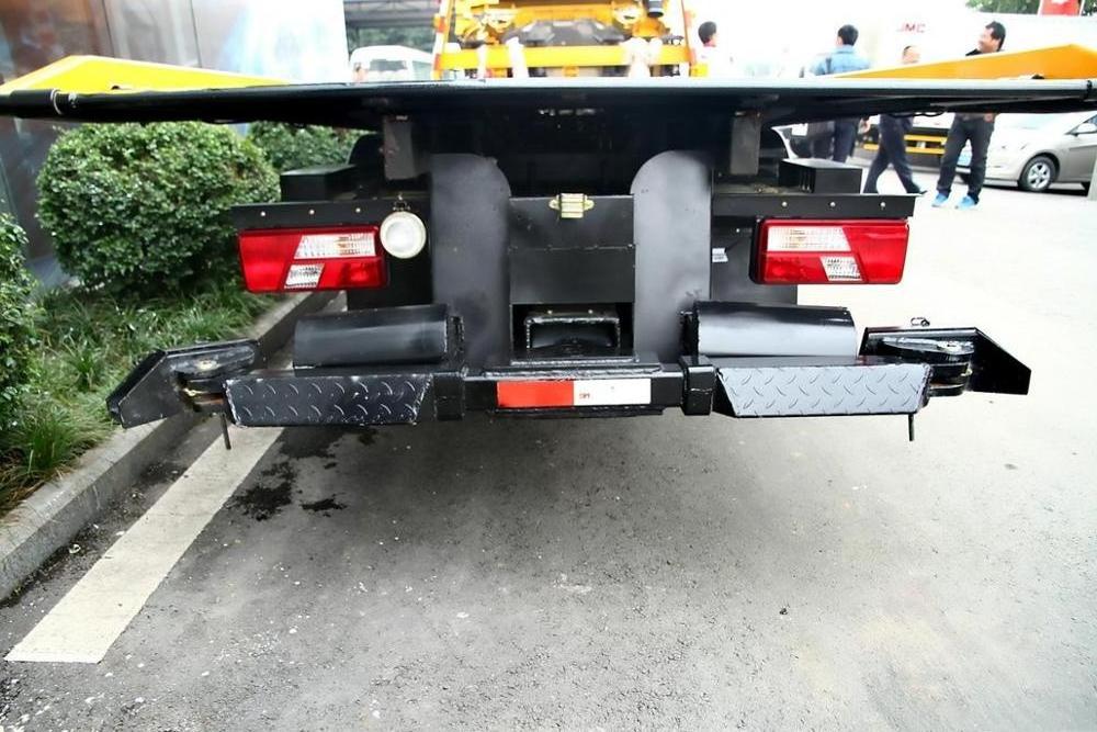 truck tow wrecker and tow truck bed for sale