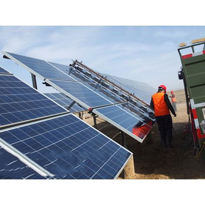 Solar photovoltaic panel Cleaning truck