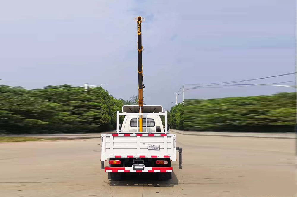 1 2 Tons mini truck with crane