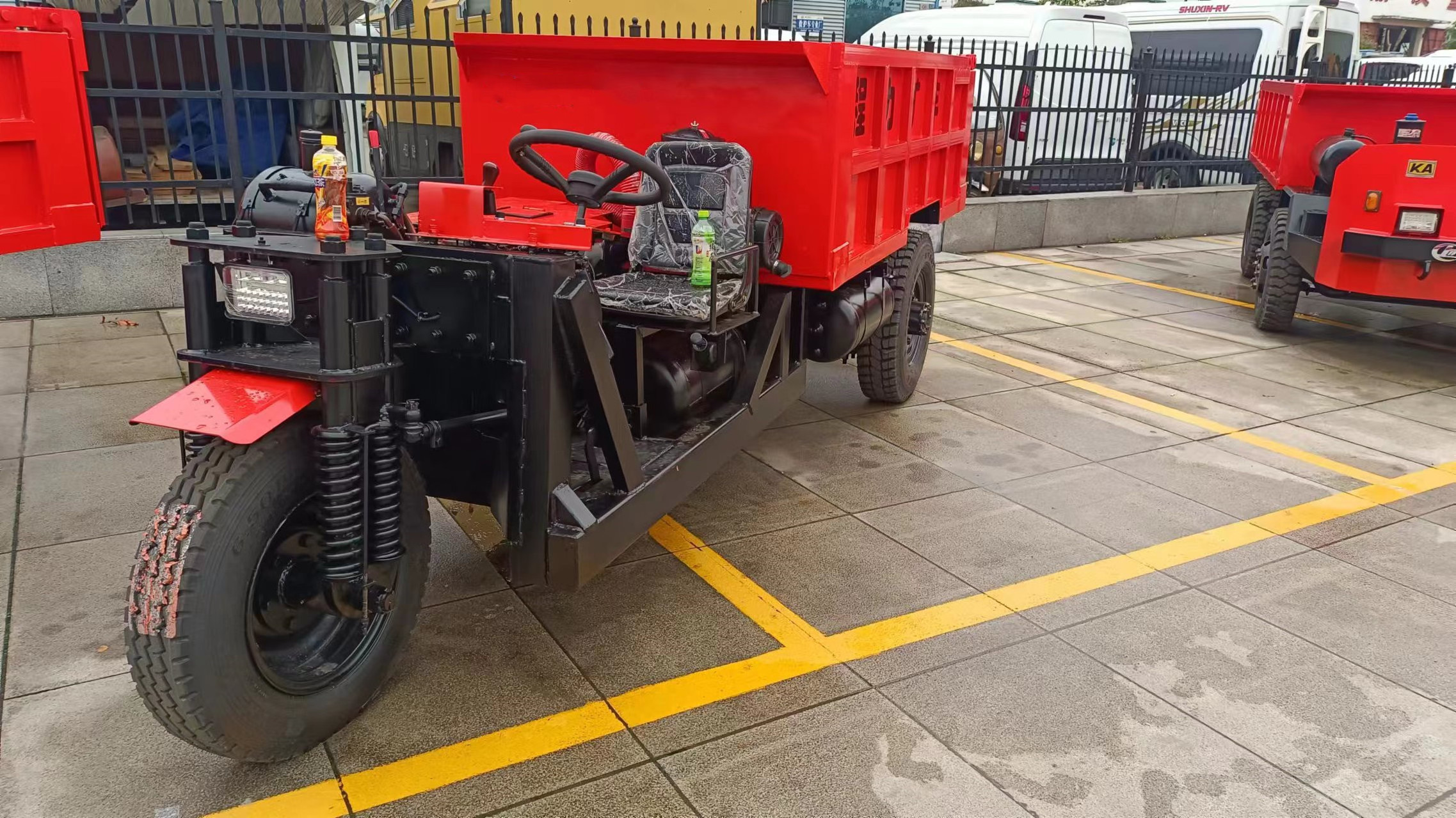 3 4 wheel diesel cargo mini dump truck tricycle