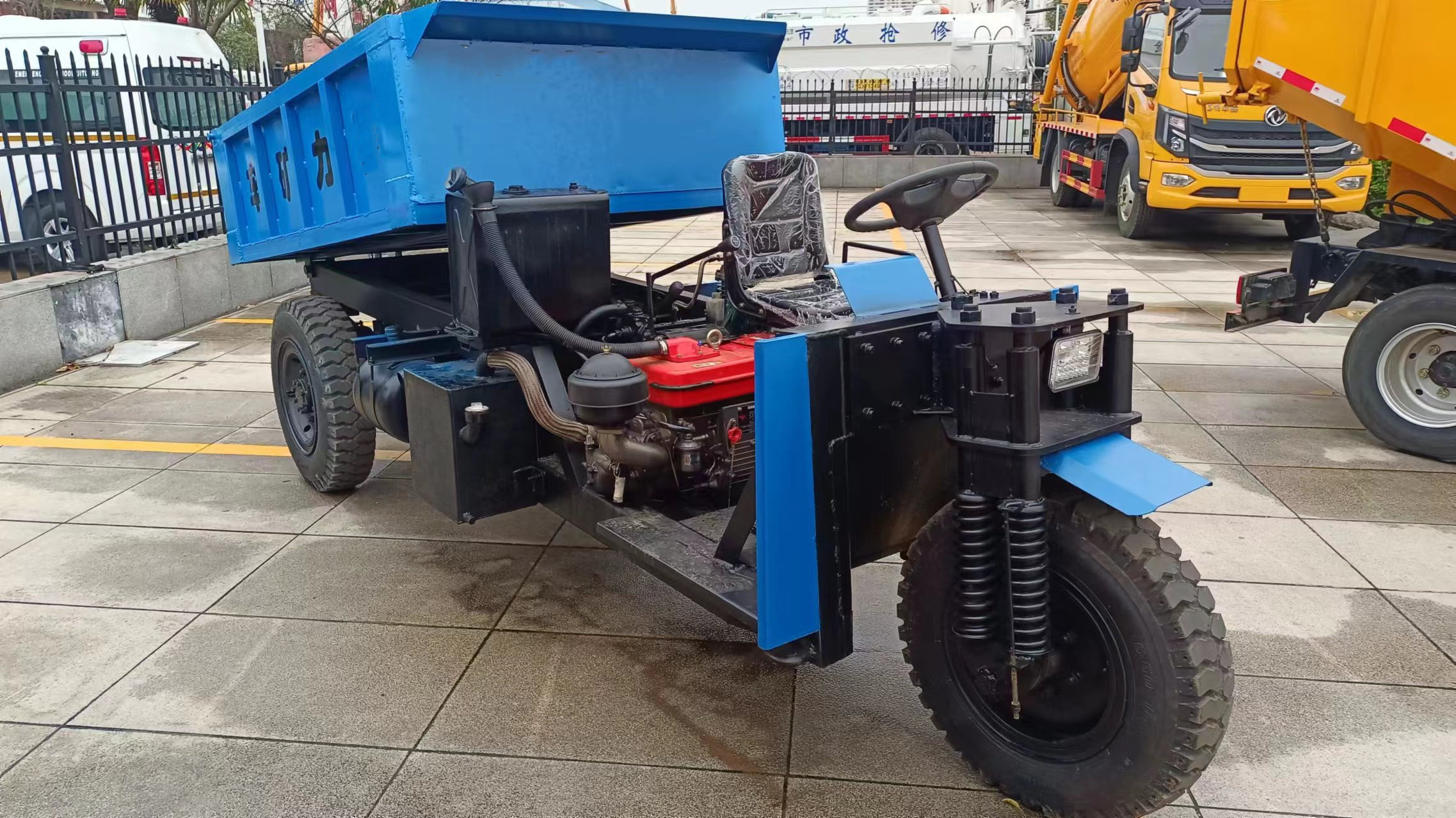 3 4 wheel diesel cargo mini dump truck tricycle