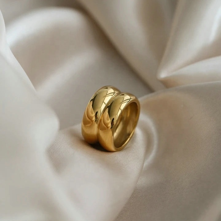 Custom Gorgeous 13mm Width Gold Ring 18K Gold Plated Stainless Steel Smooth Band Wide Chunky Ring