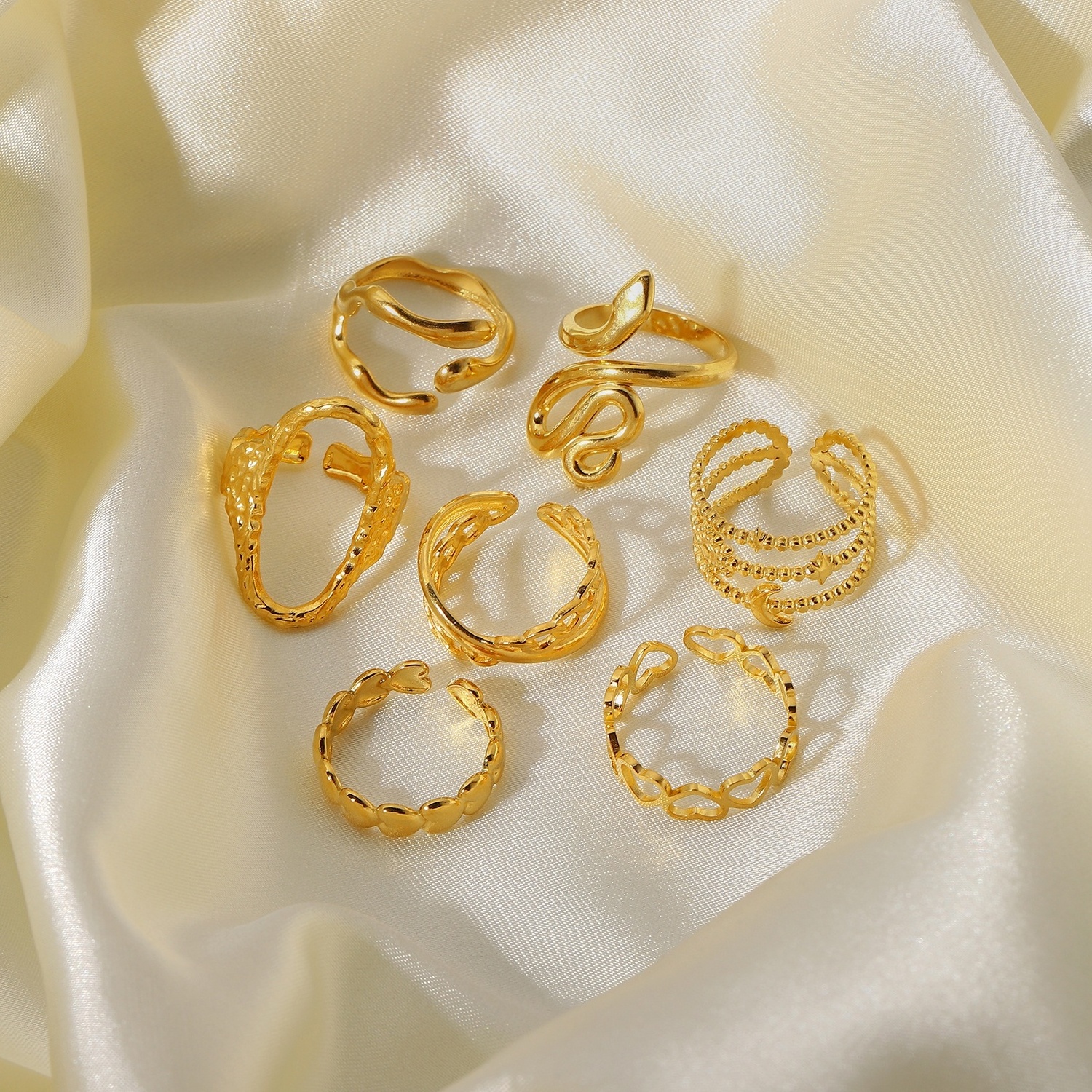 18k Gold Plated Stainless Steel Geometric Oval Hearts Moon Star Snake Hammered Adjustable Rings