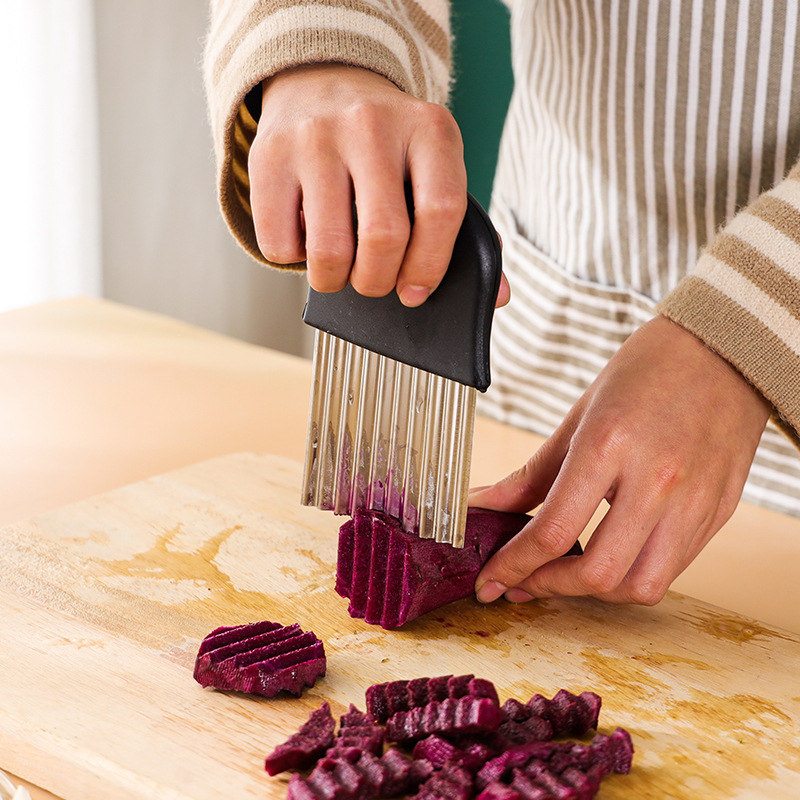 4 PCS Potato Crinkle Slicer Stainless Steel Potato Chipper Suitable for Fruits and Vegetables Crinkle Cutter