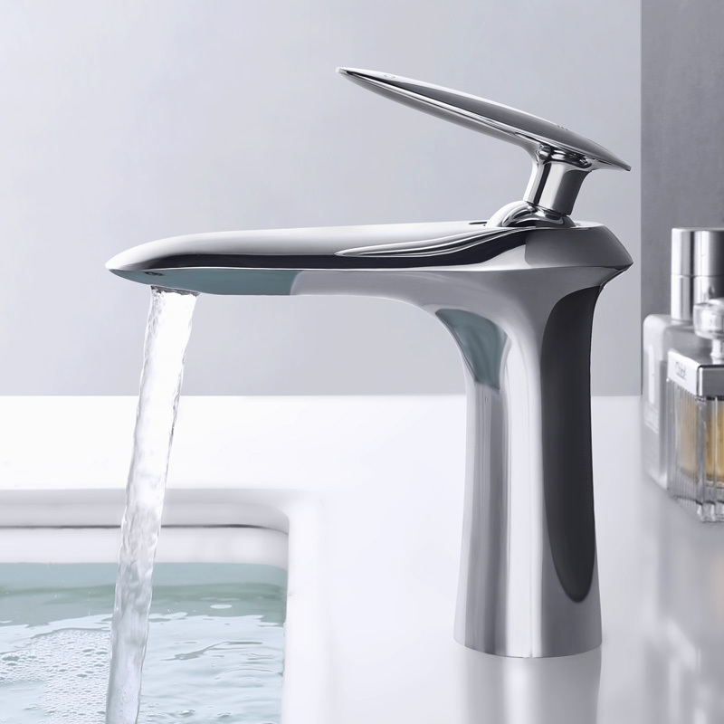 Low MOQ Wholesales Basin Faucet Brass Body Wash Basin Tap Bathroom Faucets Made In China